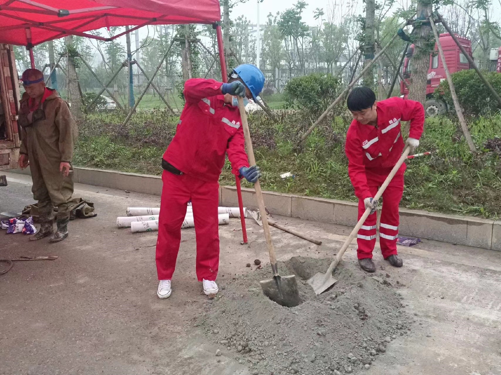 云梦管道疏通哪家好】及时进行市政管道清淤